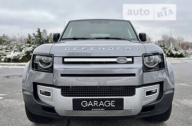 Внедорожник / Кроссовер Land Rover Defender 2022 в 