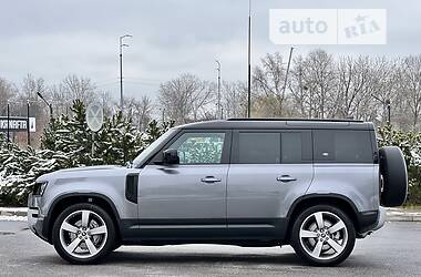 Внедорожник / Кроссовер Land Rover Defender 2022 в 