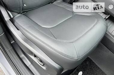 Внедорожник / Кроссовер Land Rover Defender 2022 в 