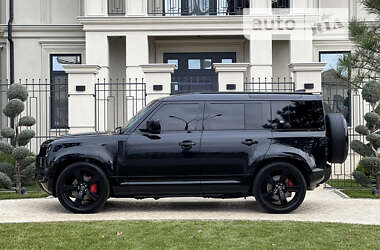Внедорожник / Кроссовер Land Rover Defender 2022 в 