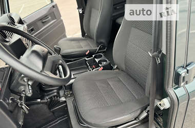 Внедорожник / Кроссовер Land Rover Defender 2012 в Житомире