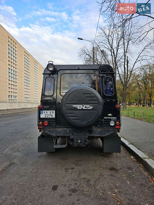 Позашляховик / Кросовер Land Rover Defender 2002 в Києві