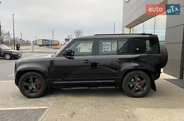 Land Rover Defender 2023