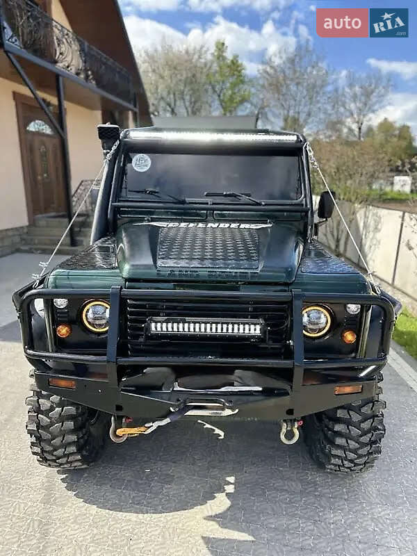 Пікап Land Rover Defender 2003 в Яремчі