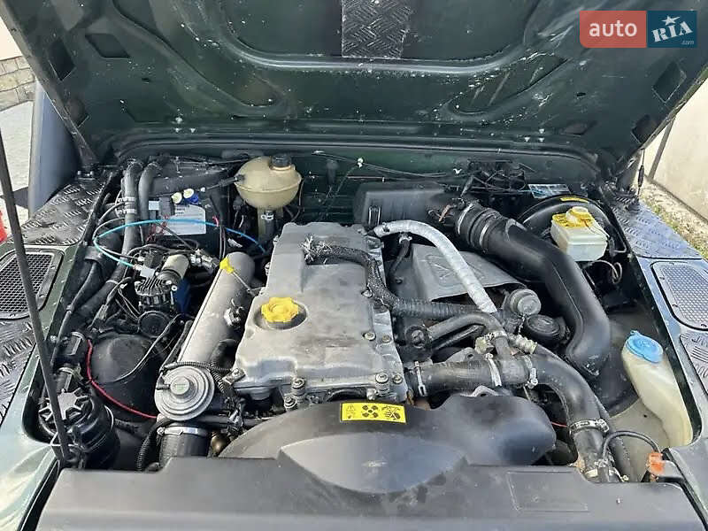 Пікап Land Rover Defender 2003 в Яремчі