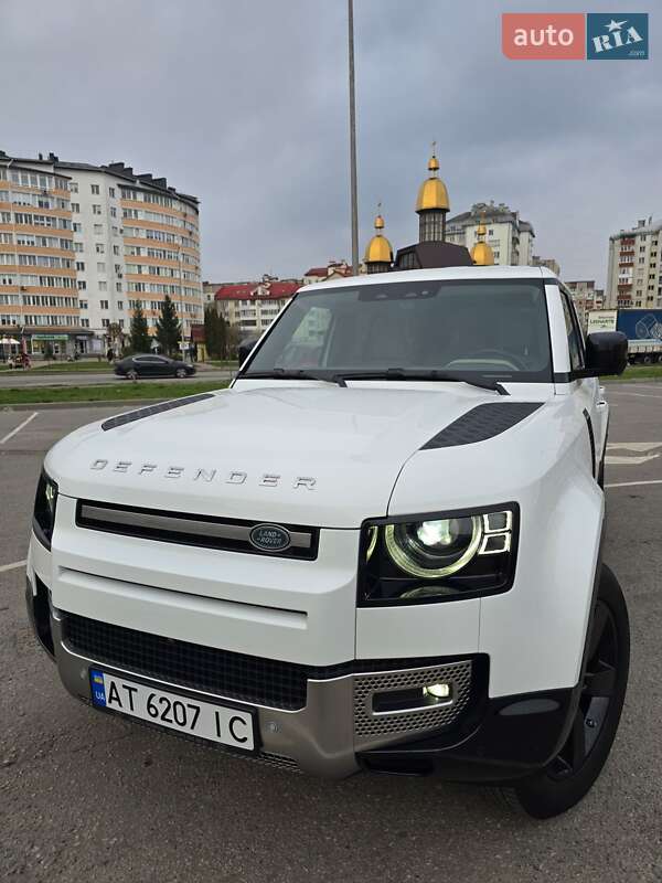 Позашляховик / Кросовер Land Rover Defender 2022 в Івано-Франківську