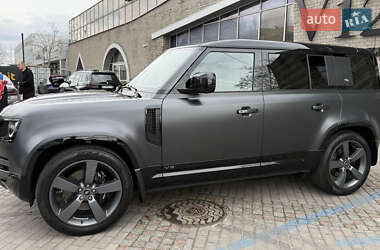 Внедорожник / Кроссовер Land Rover Defender 2022 в 