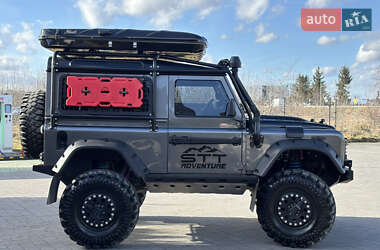 Внедорожник / Кроссовер Land Rover Defender 2015 в 