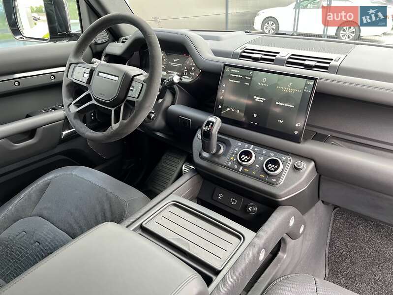 Позашляховик / Кросовер Land Rover Defender 2022 в Дніпрі