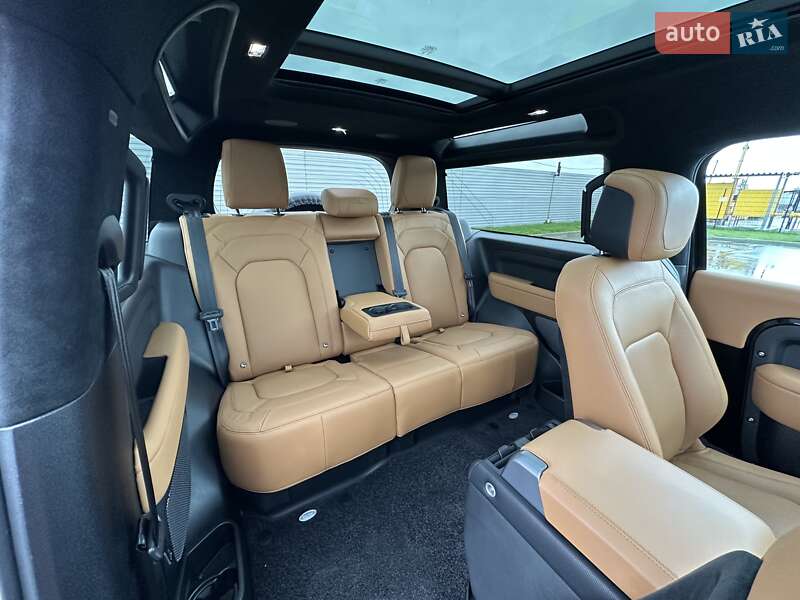 Внедорожник / Кроссовер Land Rover Defender 2023 в Киеве
