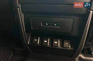 Внедорожник / Кроссовер Land Rover Defender 2020 в 