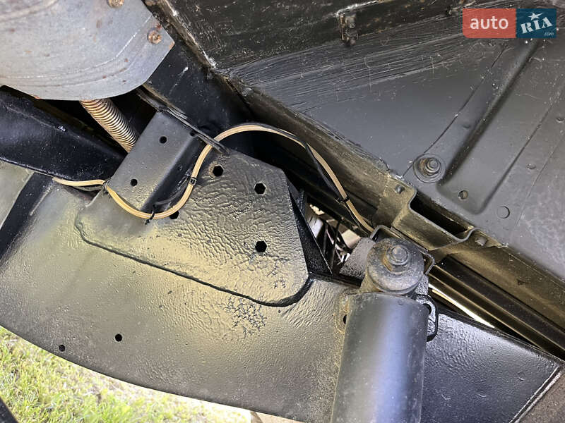 Позашляховик / Кросовер Land Rover Defender 2006 в Луцьку