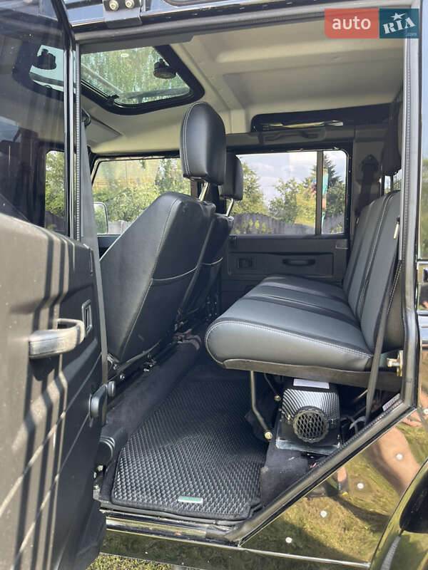 Позашляховик / Кросовер Land Rover Defender 2006 в Луцьку