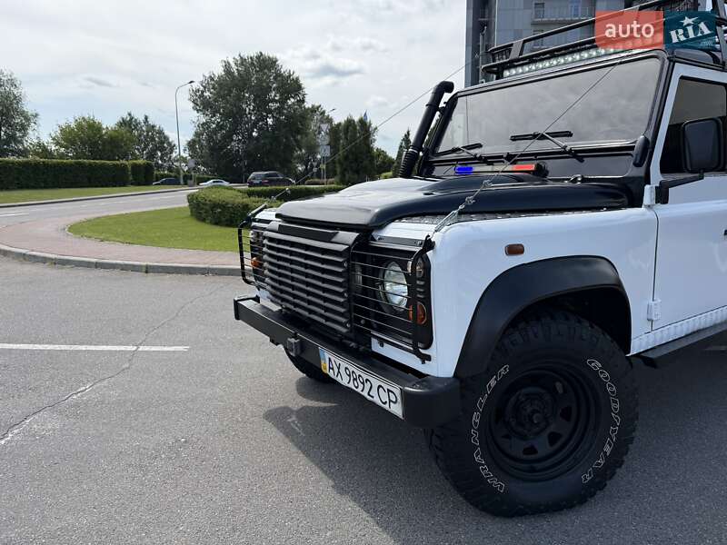 Внедорожник / Кроссовер Land Rover Defender 2008 в Киеве