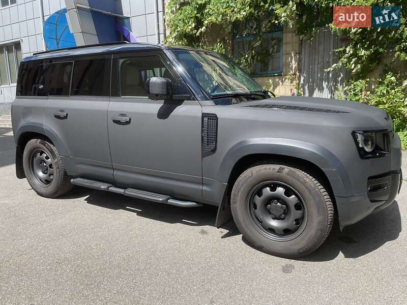 Внедорожник / Кроссовер Land Rover Defender 2021 в Киеве