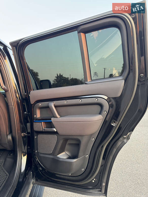 Позашляховик / Кросовер Land Rover Defender 2022 в Дніпрі