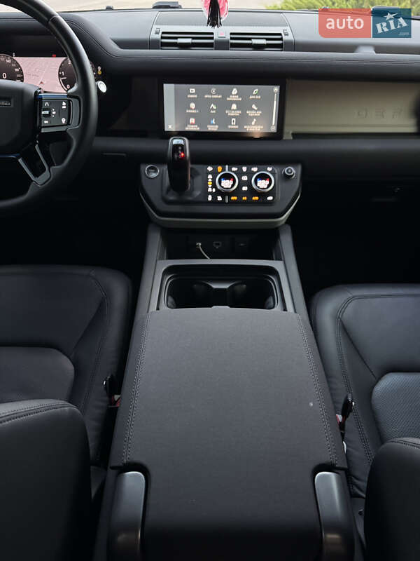 Позашляховик / Кросовер Land Rover Defender 2022 в Дніпрі