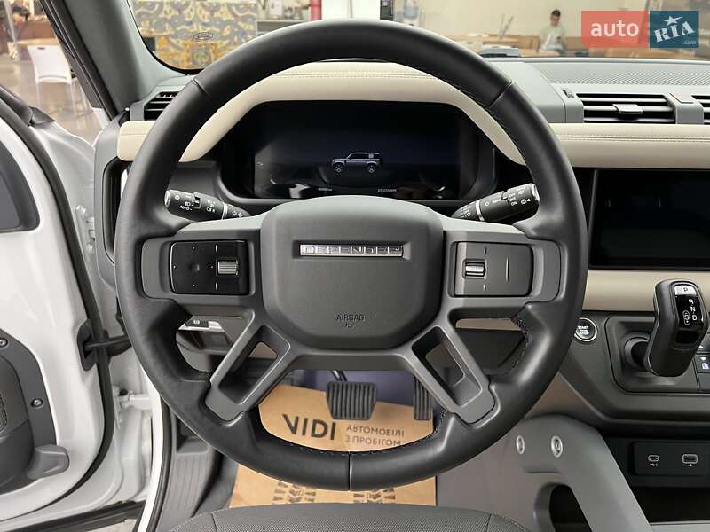 Внедорожник / Кроссовер Land Rover Defender 2022 в Киеве