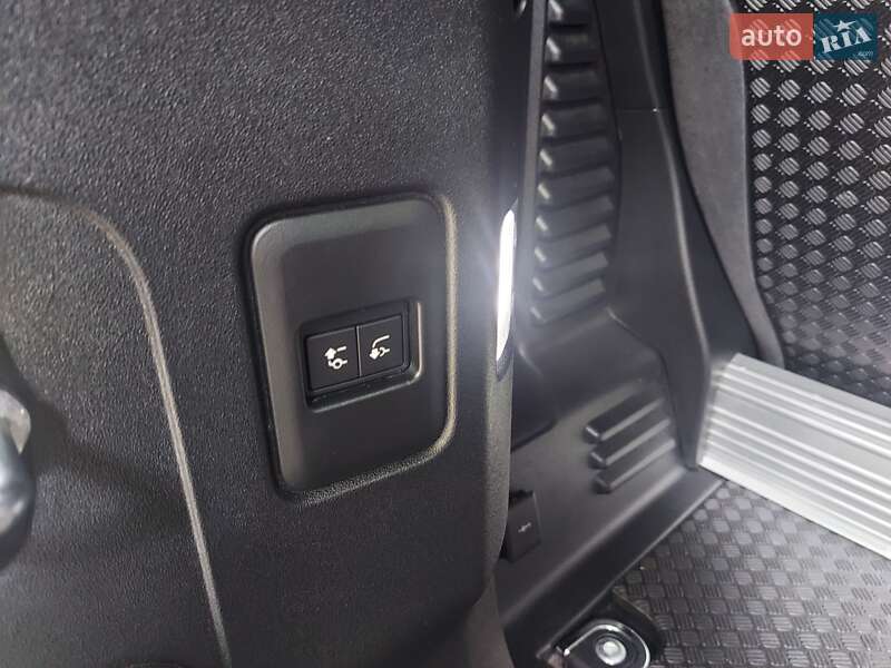 Позашляховик / Кросовер Land Rover Defender 2021 в Харкові фото 49 Позашляховик / Кросовер Land Rover Defender 2021 в Харкові