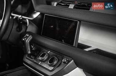 Внедорожник / Кроссовер Land Rover Defender 2022 в 