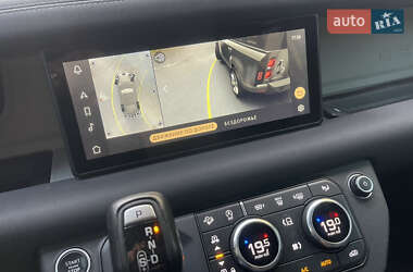 Внедорожник / Кроссовер Land Rover Defender 2020 в 