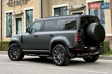 Внедорожник / Кроссовер Land Rover Defender 2022 в 