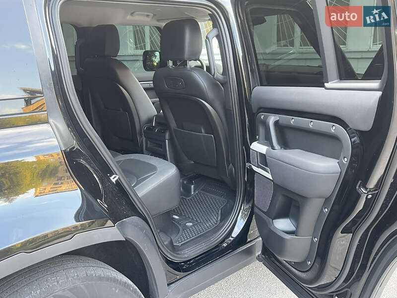Внедорожник / Кроссовер Land Rover Defender 2020 в Киеве