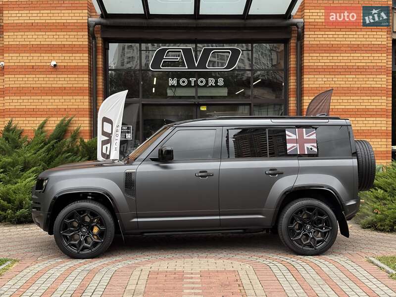 Внедорожник / Кроссовер Land Rover Defender 2025 в Киеве