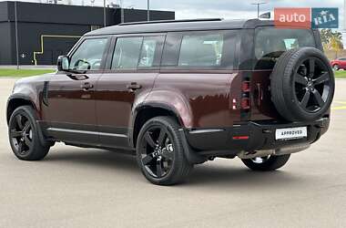 Внедорожник / Кроссовер Land Rover Defender 2024 в 