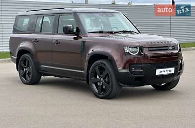 Внедорожник / Кроссовер Land Rover Defender 2024 в 