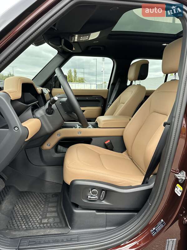 Позашляховик / Кросовер Land Rover Defender 2024 в Києві фото 14 Позашляховик / Кросовер Land Rover Defender 2024 в Києві