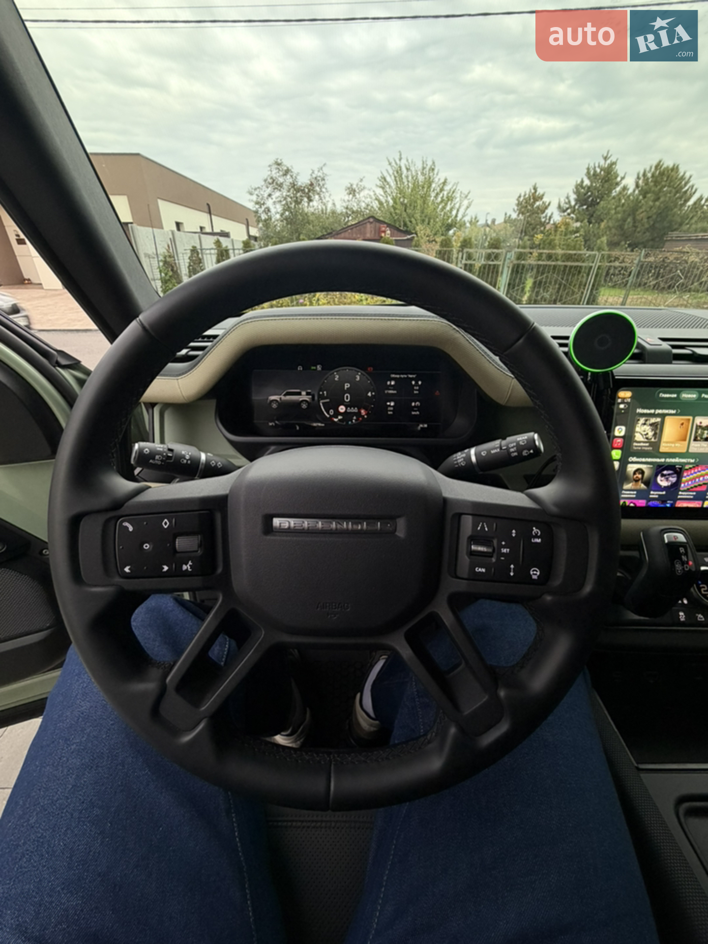 2023 Land Rover Defender - мініатюра 18
