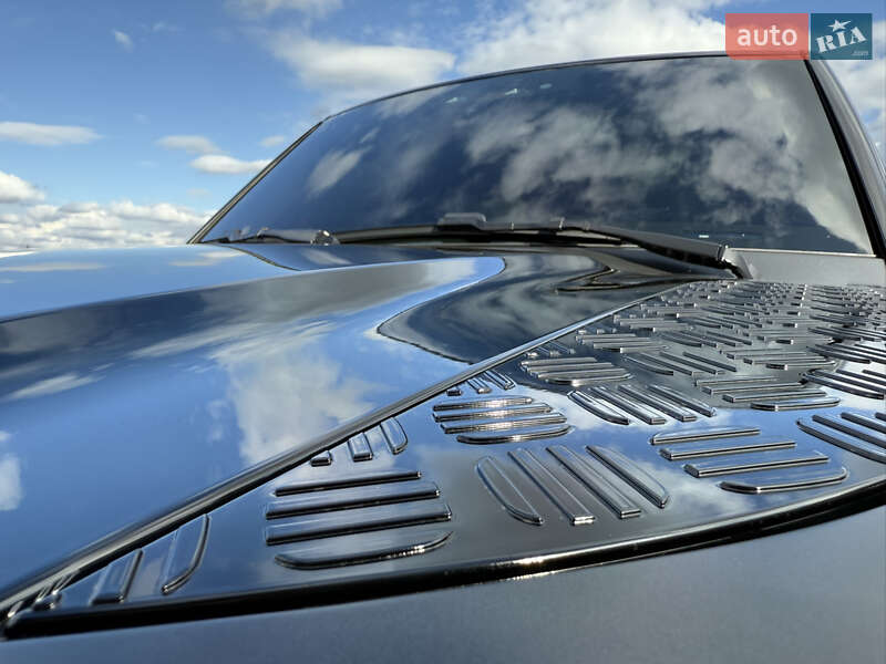 Позашляховик / Кросовер Land Rover Defender 2025 в Дніпрі