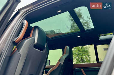Внедорожник / Кроссовер Land Rover Defender 2025 в  фото 39 Внедорожник / Кроссовер Land Rover Defender 2025 в