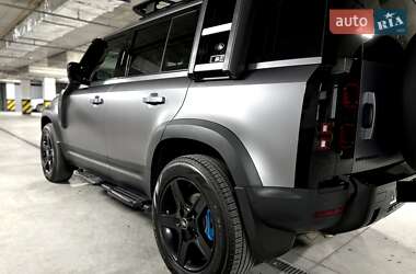 Позашляховик / Кросовер Land Rover Defender 2022 в  фото 9 Позашляховик / Кросовер Land Rover Defender 2022 в