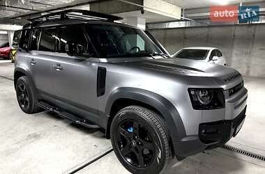 Позашляховик / Кросовер Land Rover Defender 2022 в  фото 19 Позашляховик / Кросовер Land Rover Defender 2022 в