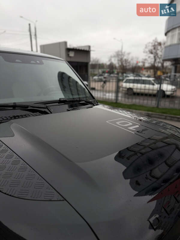 Внедорожник / Кроссовер Land Rover Defender 2024 в Харькове