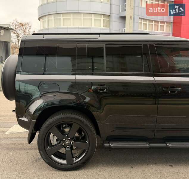 Внедорожник / Кроссовер Land Rover Defender 2024 в Харькове