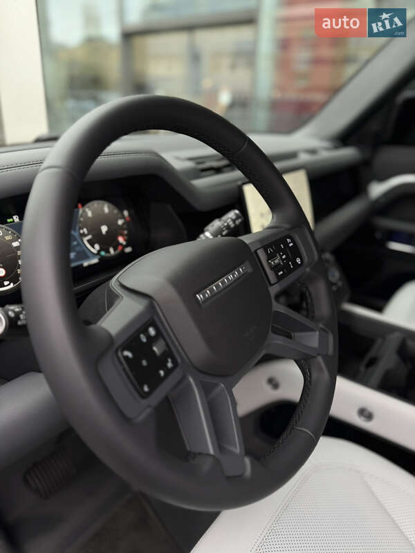 Внедорожник / Кроссовер Land Rover Defender 2024 в Харькове