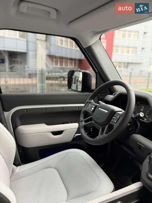 Внедорожник / Кроссовер Land Rover Defender 2024 в Харькове