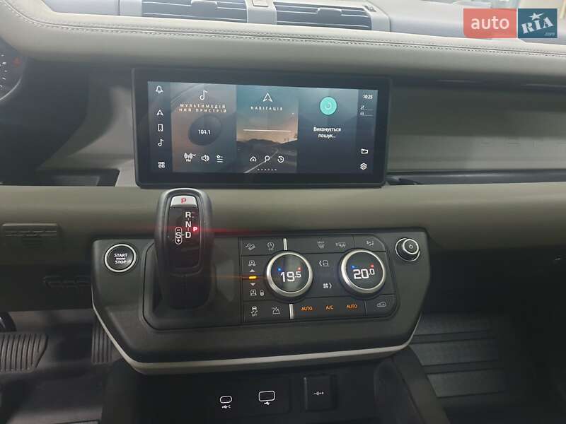Внедорожник / Кроссовер Land Rover Defender 2020 в Киеве