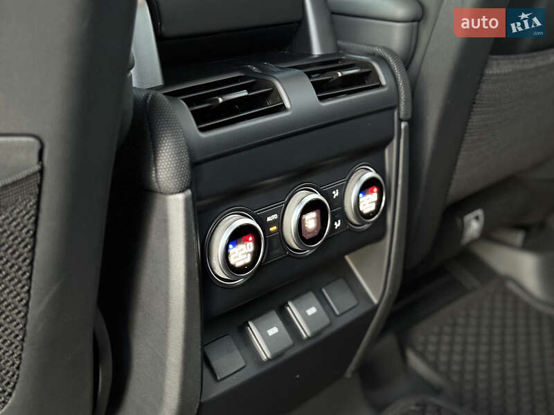 Внедорожник / Кроссовер Land Rover Defender 2023 в Днепре