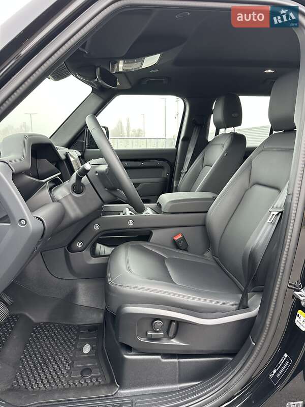 Внедорожник / Кроссовер Land Rover Defender 2024 в Киеве