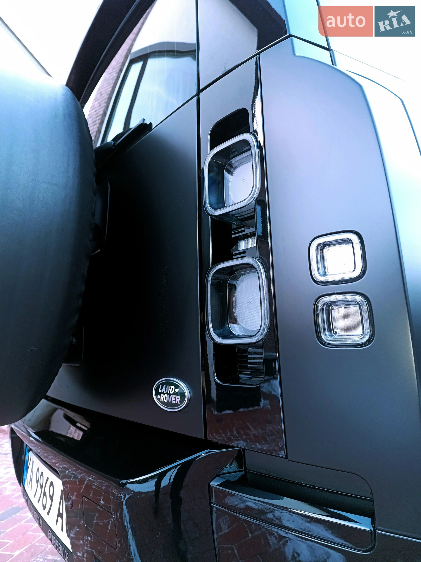 2021 Land Rover Defender - мініатюра 15