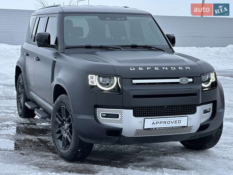 Land Rover Defender 2025