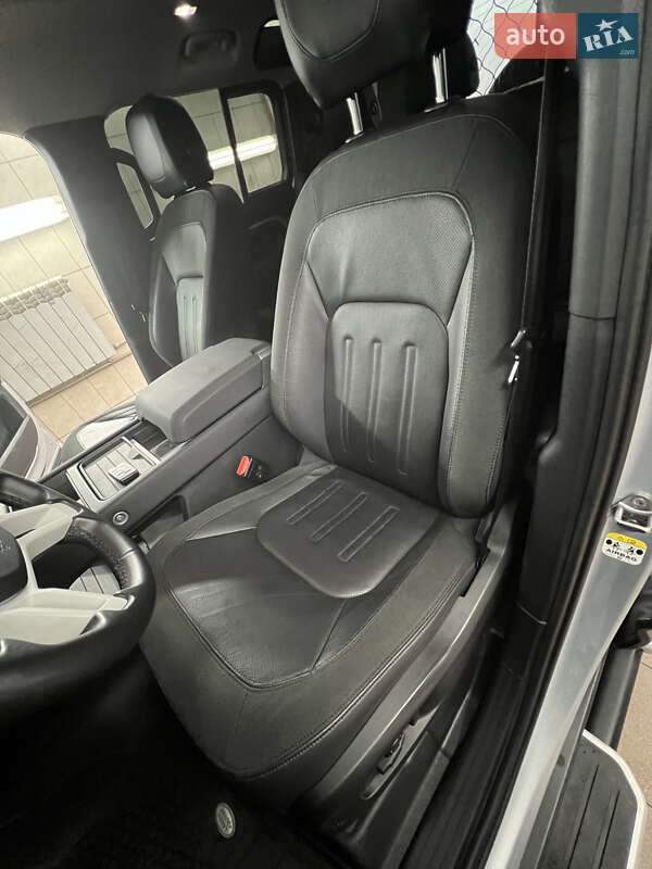 Внедорожник / Кроссовер Land Rover Defender 2020 в Харькове фото 14 Внедорожник / Кроссовер Land Rover Defender 2020 в Харькове