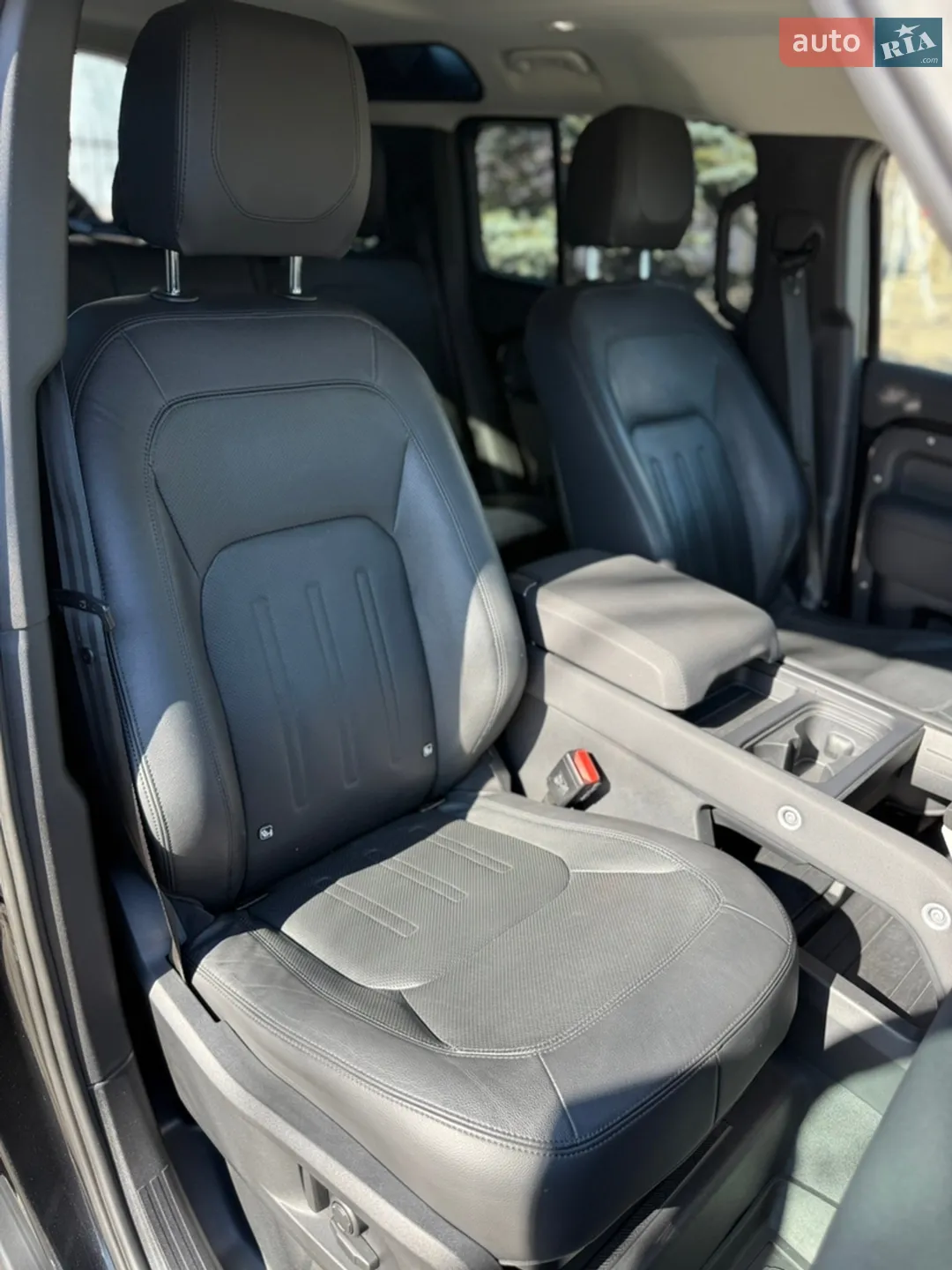 2021 Land Rover Defender - мініатюра 13