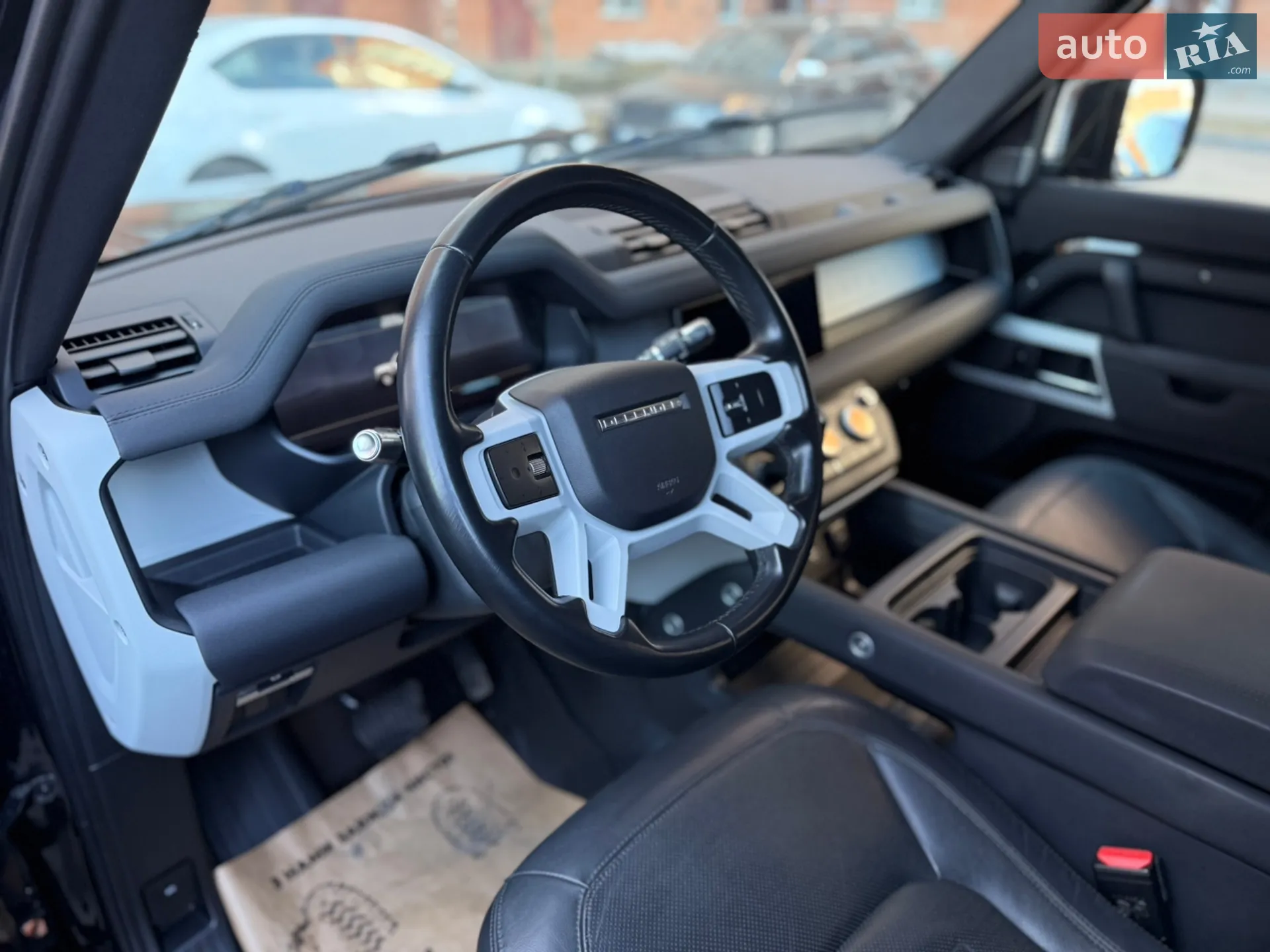 2021 Land Rover Defender - мініатюра 27