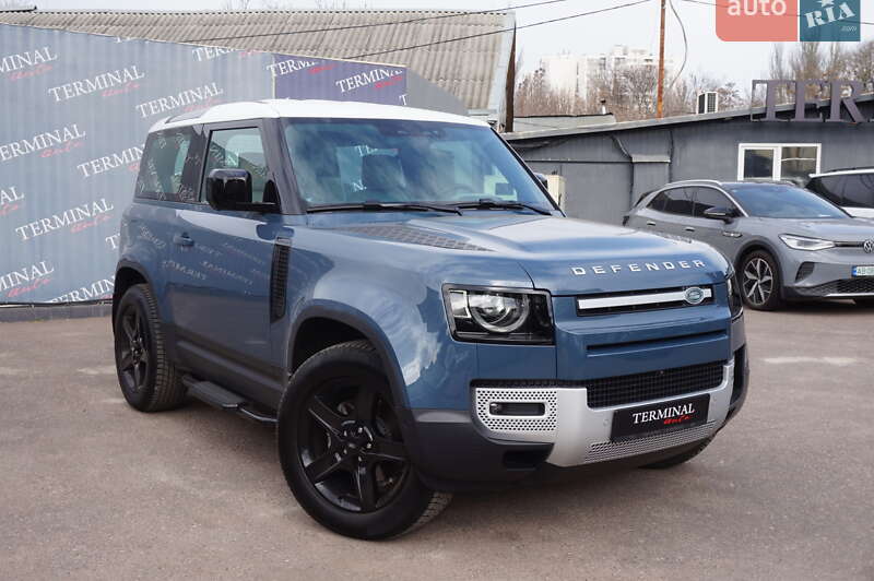 Land Rover Defender 2021