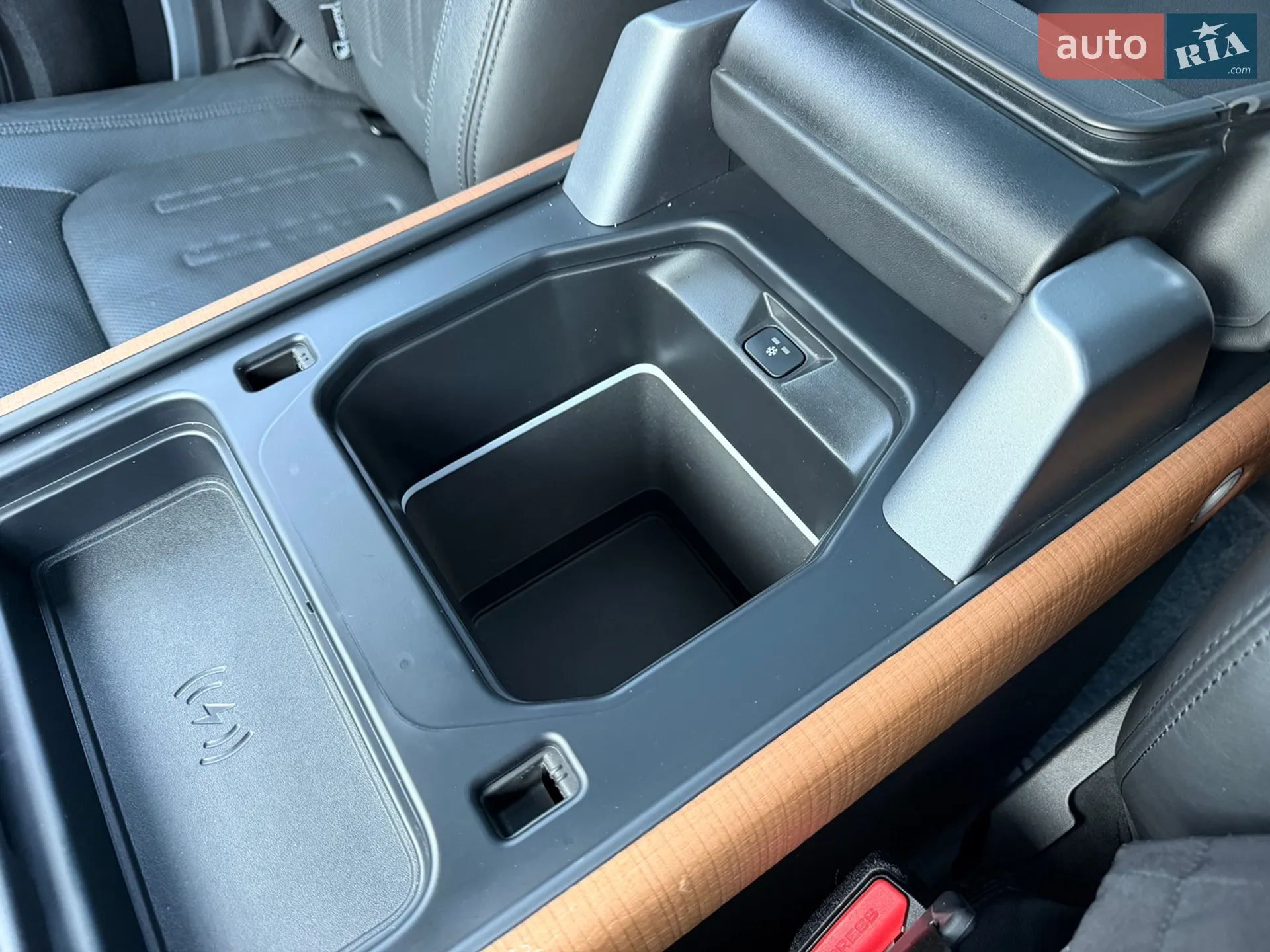 2020 Land Rover Defender - мініатюра 24